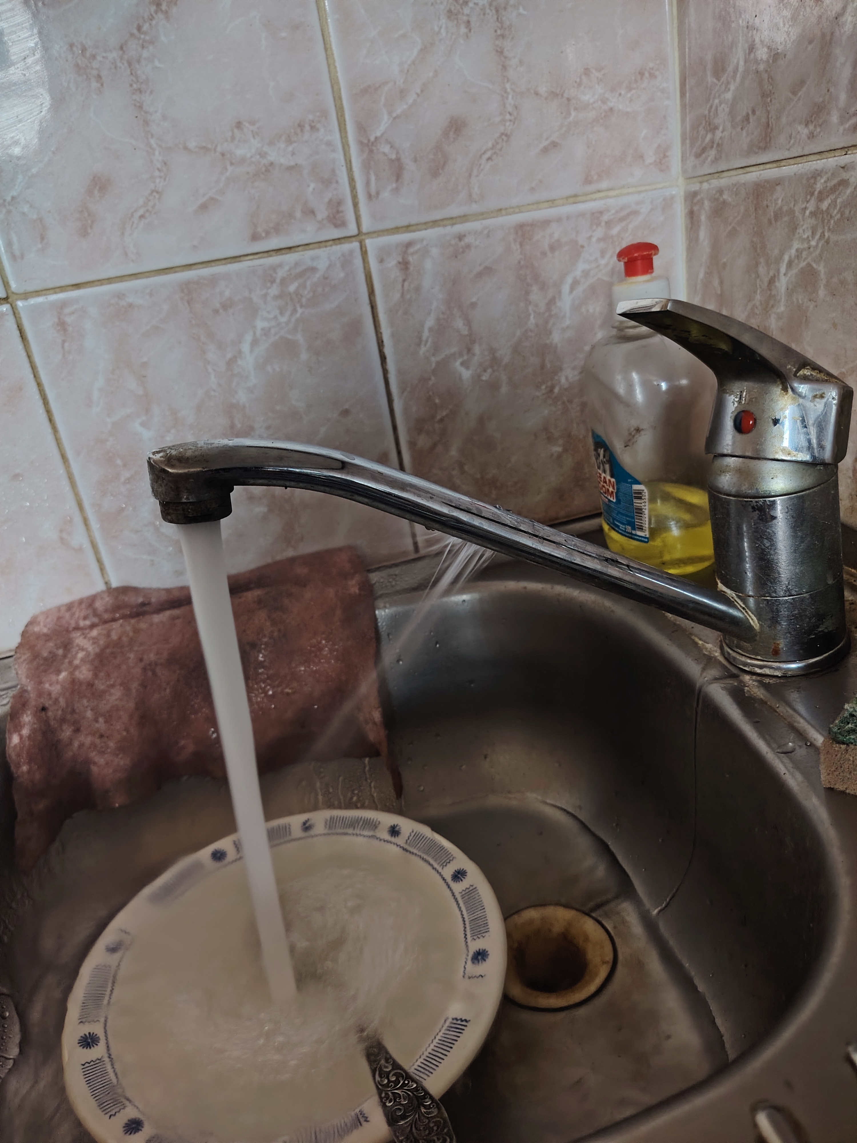 Изображение без подписи