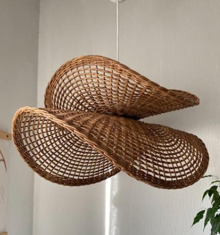 Изображение без подписи