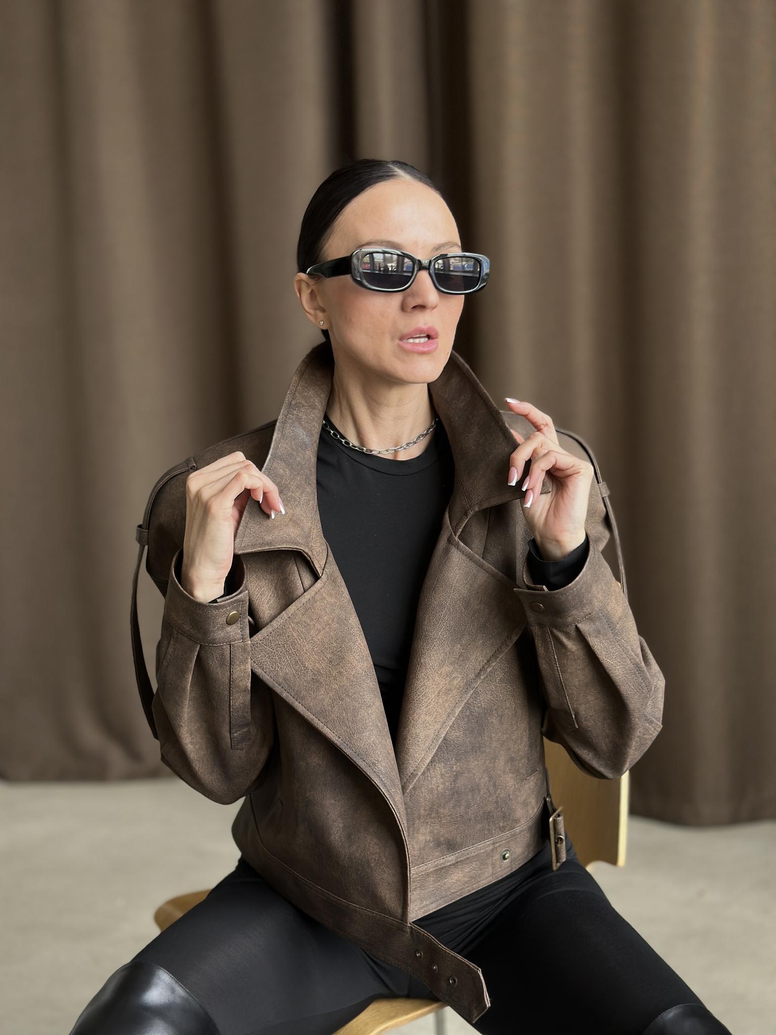 Изображение без подписи