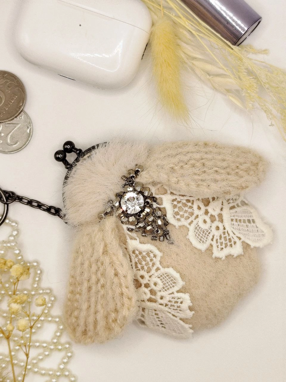 Изображение без подписи