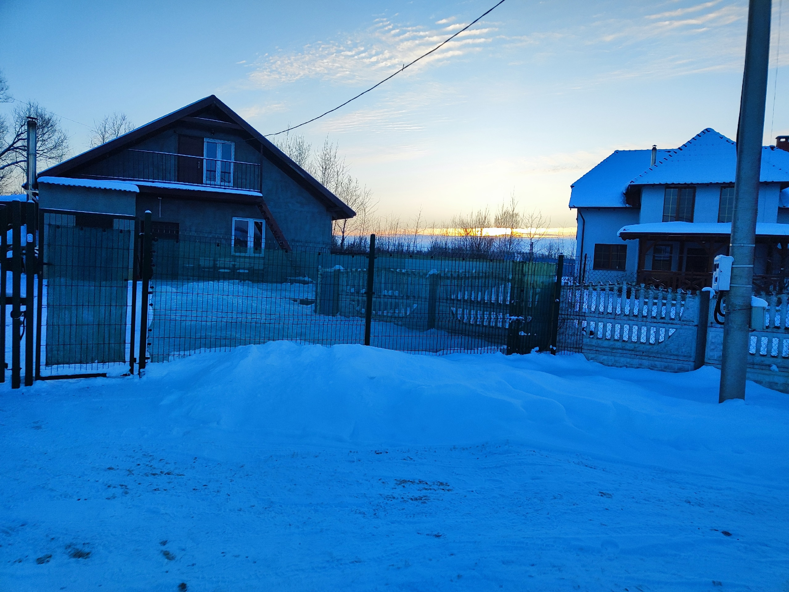 Изображение без подписи