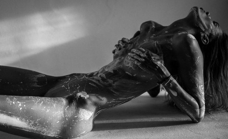 Изображение без подписи