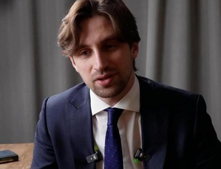 Изображение без подписи