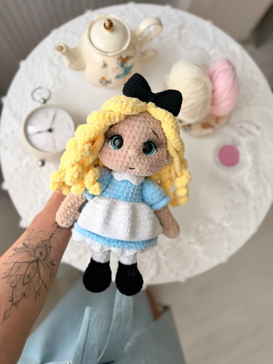 Изображение без подписи